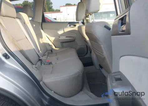 2010 Subaru Forester 2.5X Limited из США, поврежденный, VIN JF2SH6DC1AH911029